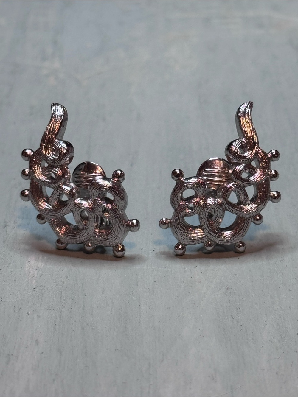 VINTAGE Stamped MONET Clip on Earrings